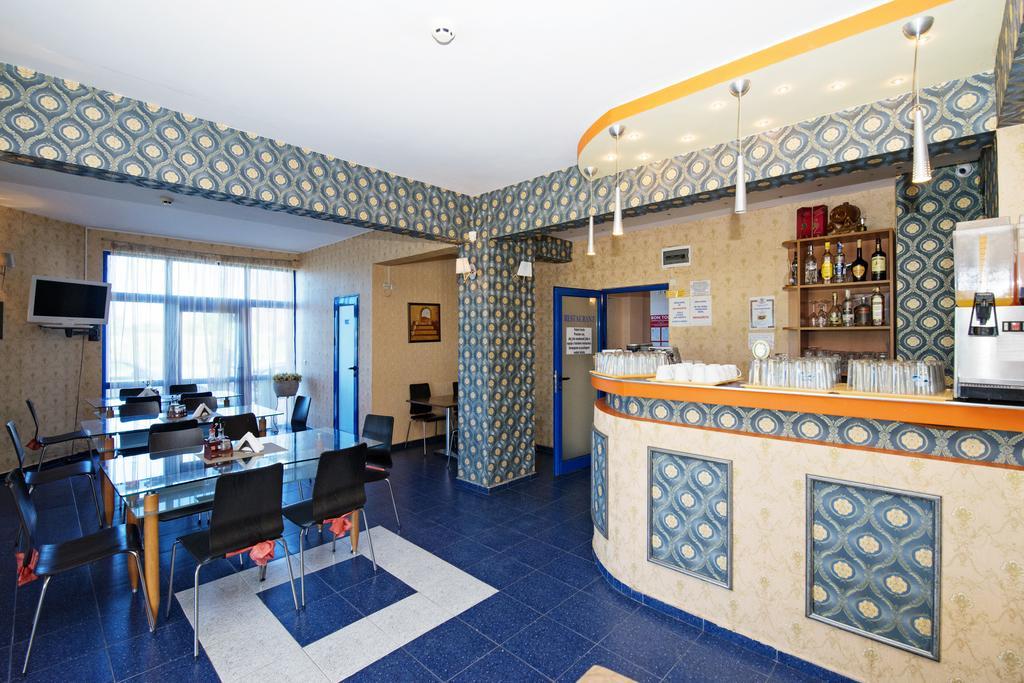 Hotel Penelope Приморсько Екстер'єр фото
